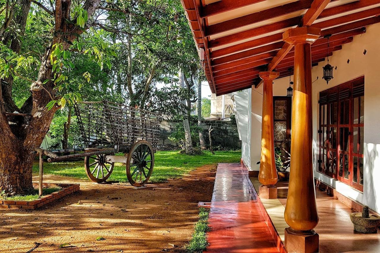 Saubagya Inn Anuradhapura Buitenkant foto