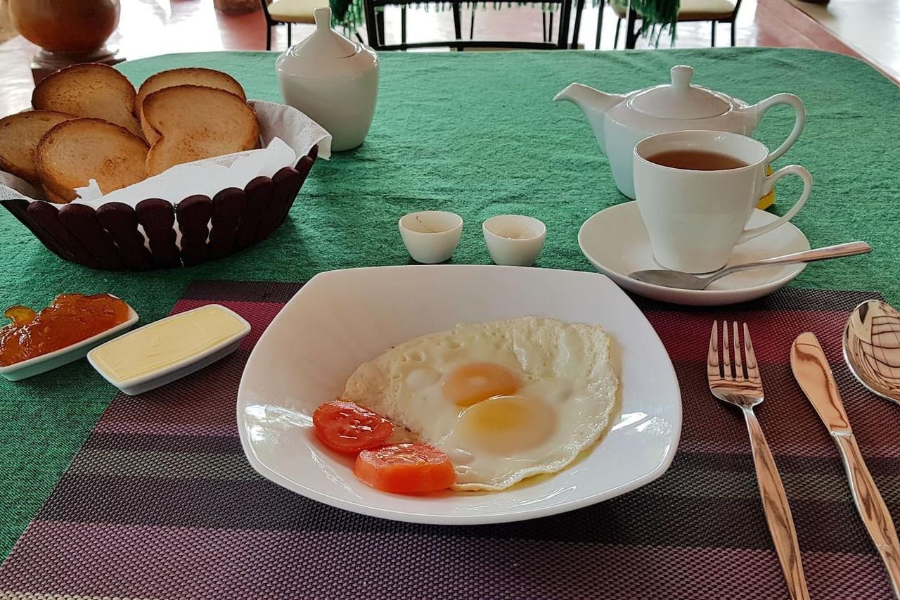 Saubagya Inn Anuradhapura Buitenkant foto