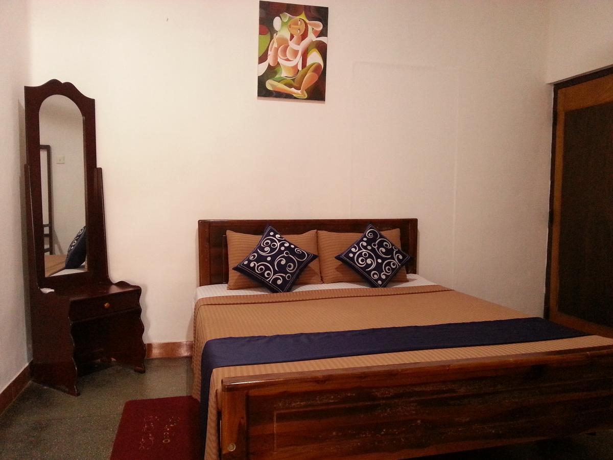 Saubagya Inn Anuradhapura Buitenkant foto