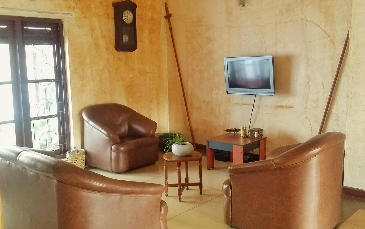 Saubagya Inn Anuradhapura Buitenkant foto